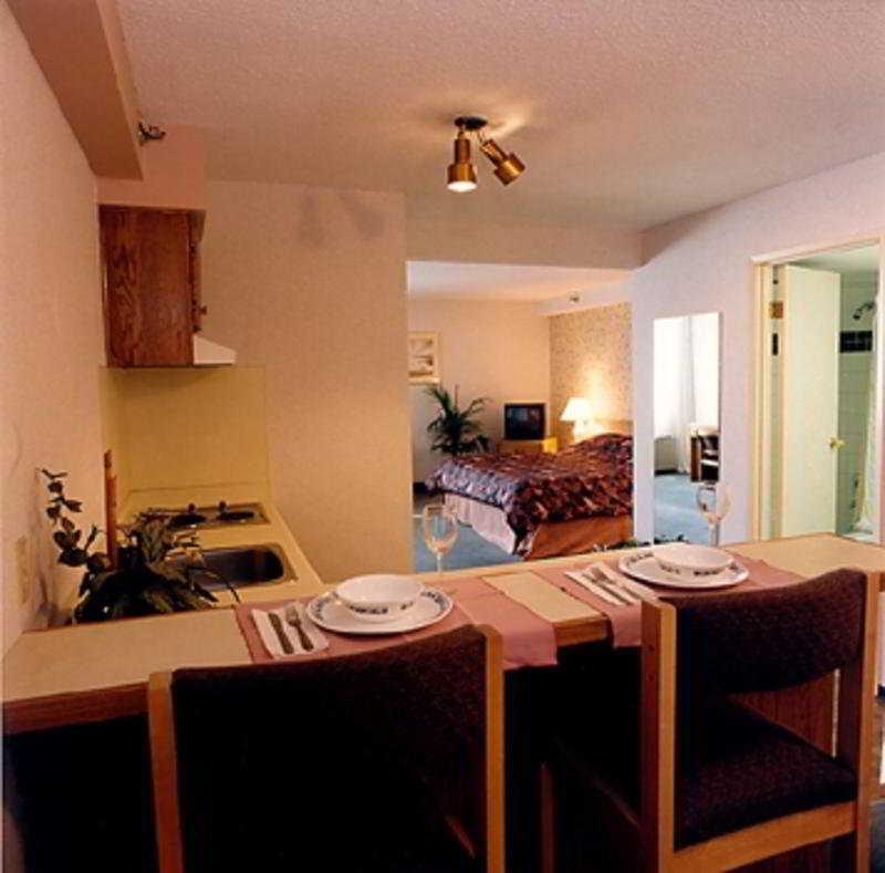 Executive Inn Express Vancouver Airport Richmond Værelse billede